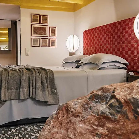 Villa Themonkleros *