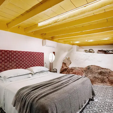 Themonkleros Вилла