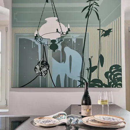 فيلة Themonkleros اجيا مارينا